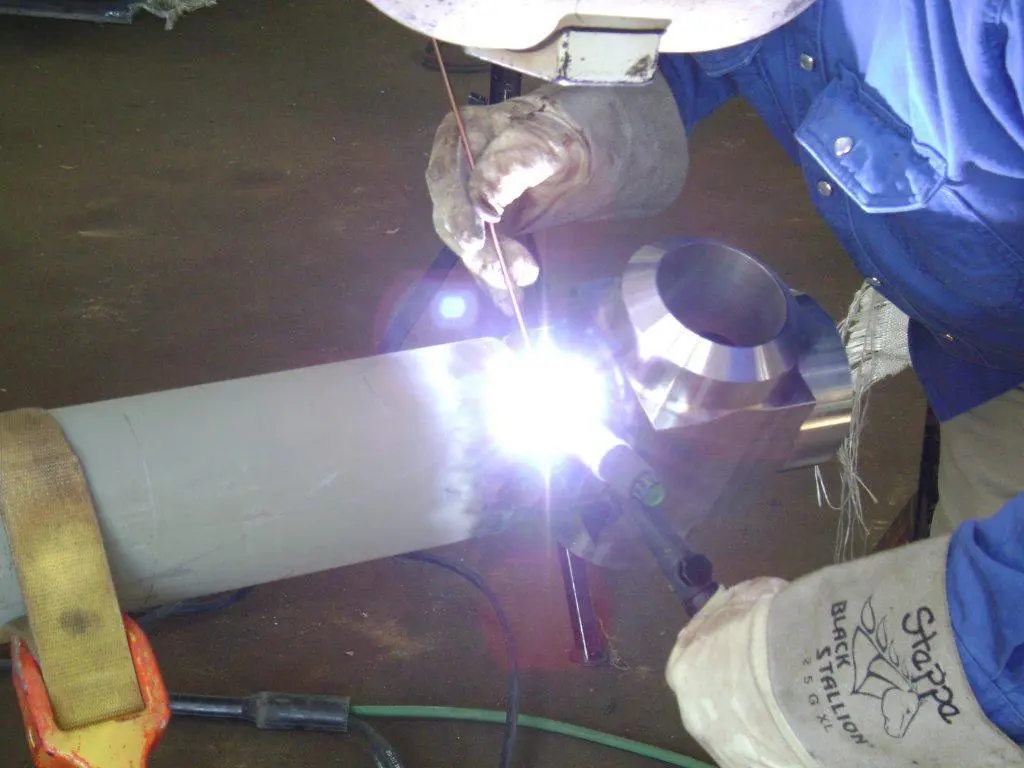 A pipe welding process